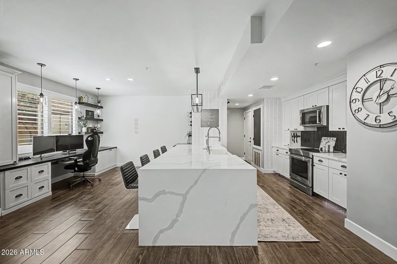 705 Queen Creek Rd #1061, Chandler, AZ 85248