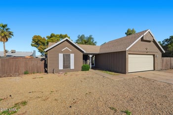 7052 Turquoise Ave, Peoria, AZ 85345