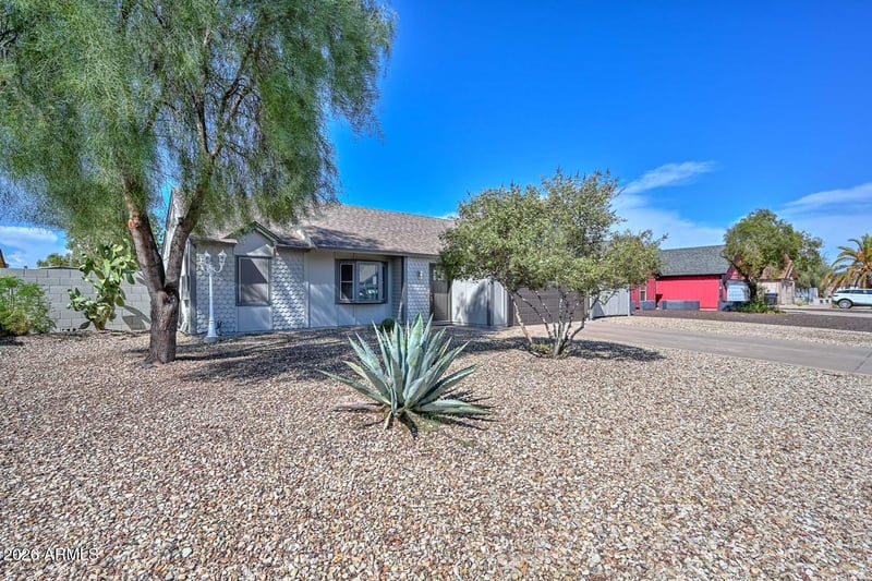 7054 W Ironwood Dr, Peoria, AZ 85345