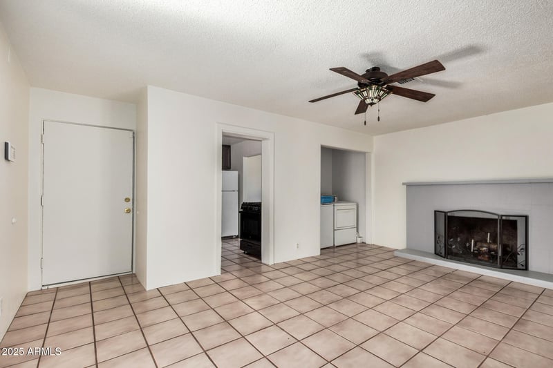 7055 24th Ave, Phoenix, AZ 85021