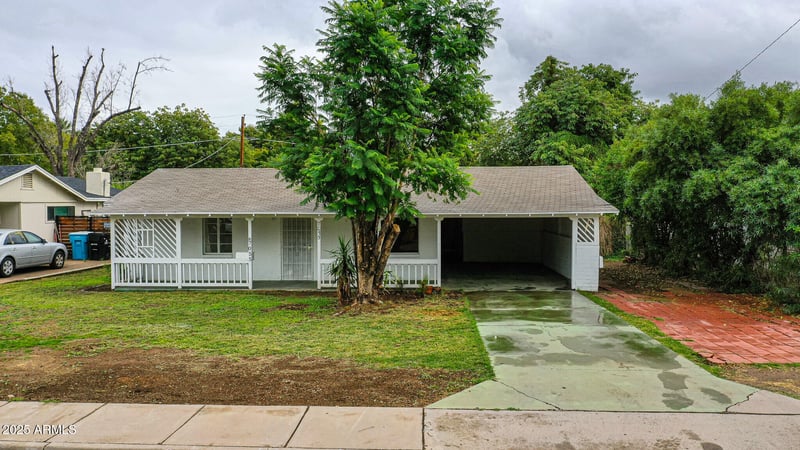 7055 24th Ave, Phoenix, AZ 85021