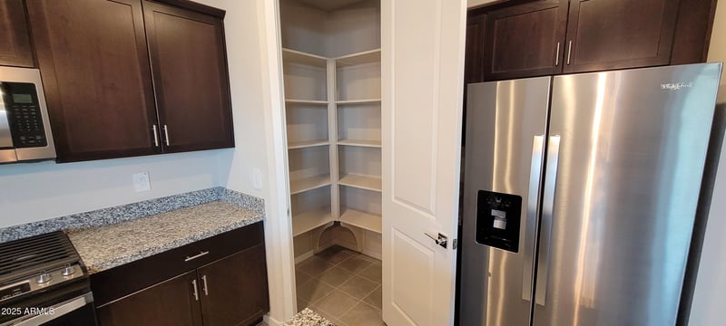 7056 Desert Dr, Laveen, AZ 85339