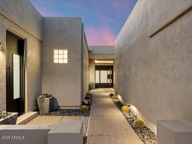 7056 Mighty Saguaro Way, Scottsdale, AZ 85266