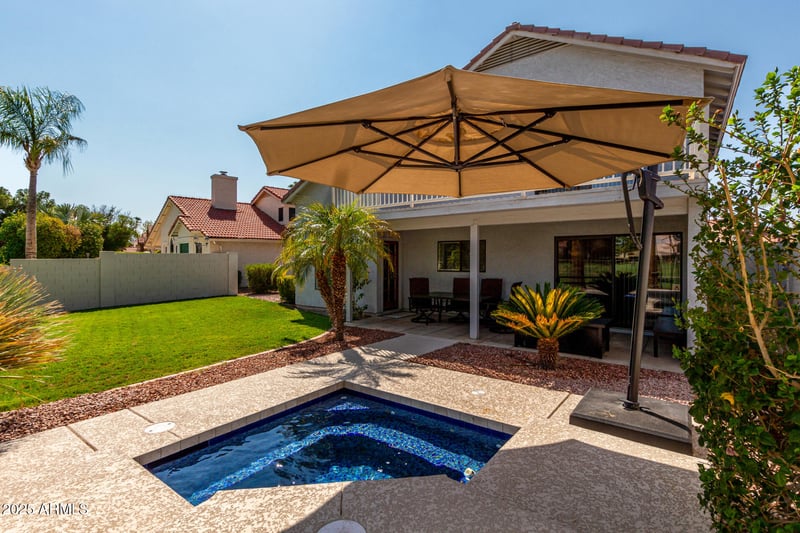 7056 Morrow Dr, Glendale, AZ 85308