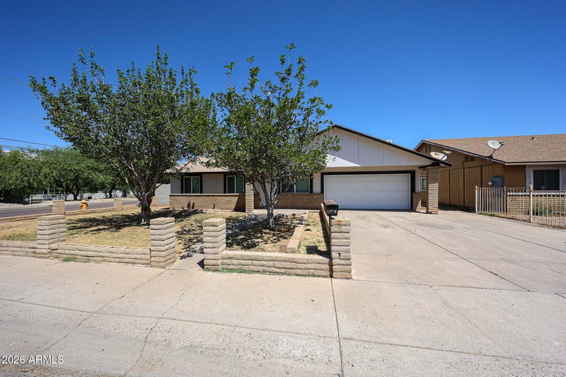 7056 W Taylor St, Phoenix, AZ 85043