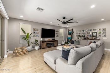 7057 Bajada Rd, Peoria, AZ 85383