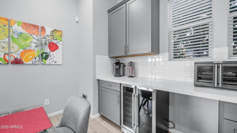 706 Boca Raton Rd, Phoenix, AZ 85022