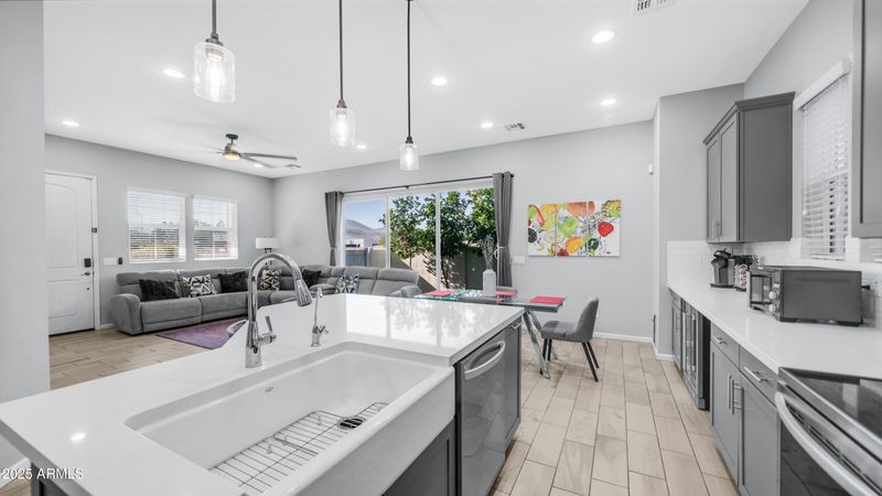 706 E Boca Raton Rd, Phoenix, AZ 85022