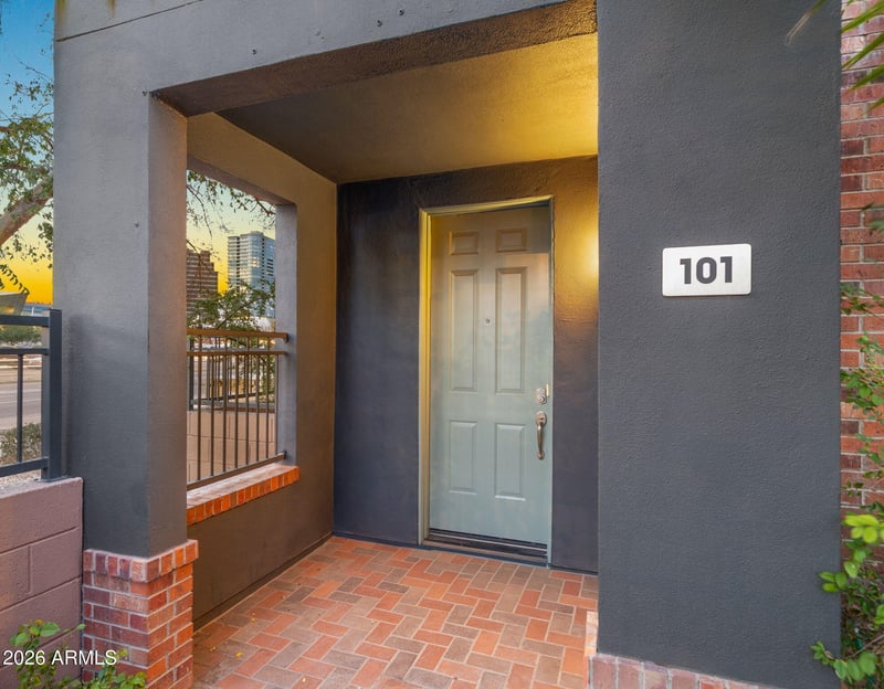 706 E Washington St #101, Phoenix, AZ 85034