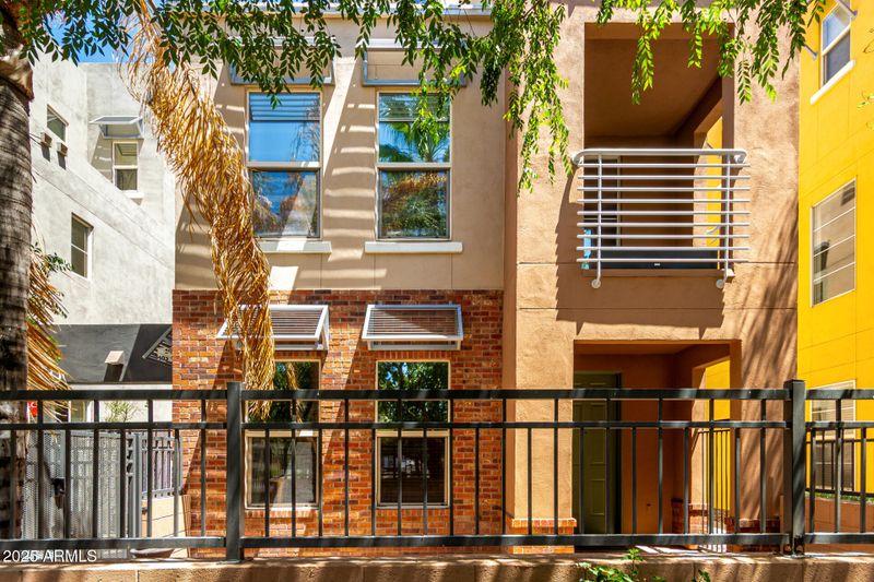 706 E Washington St #108, Phoenix, AZ 85034