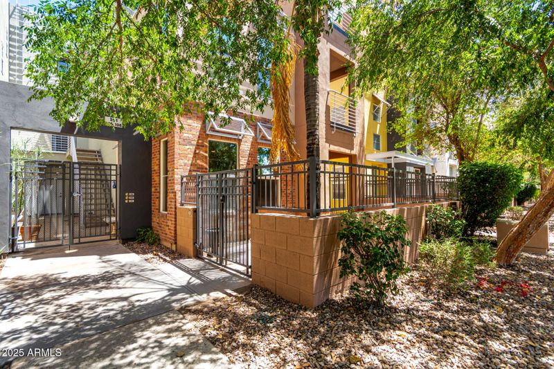706 E Washington St #108, Phoenix, AZ 85034