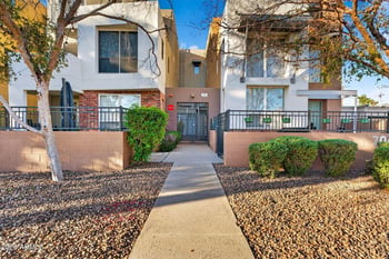 706 Washington St #207, Phoenix, AZ 85034