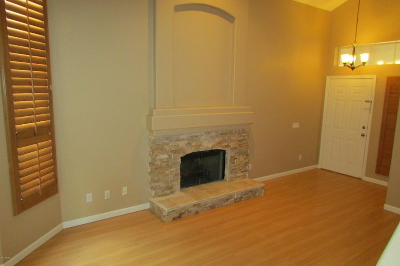 706 N Lona Ct, Chandler, AZ 85226