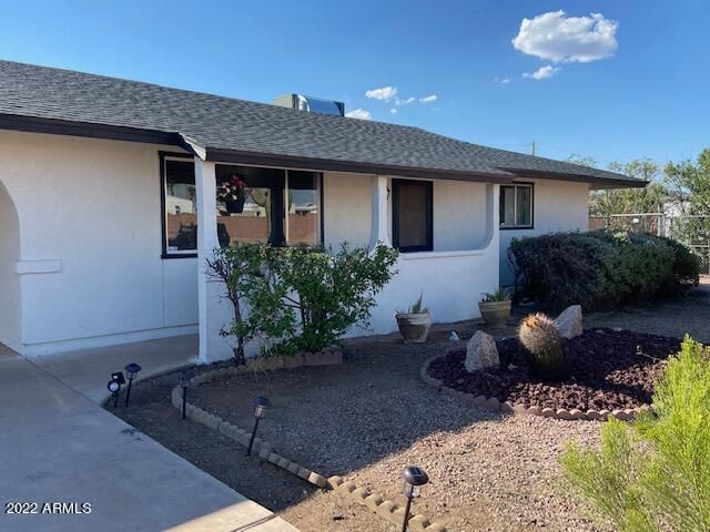 706 N San Marcos Dr, Apache Junction, AZ 85120