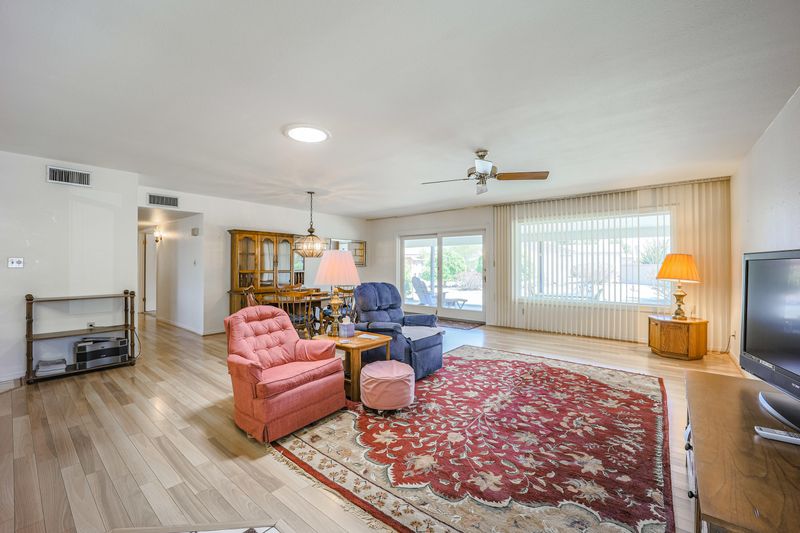 706 S 81st Pl, Mesa, AZ 85208