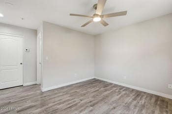 706 S Beck Ave, Tempe, AZ 85281