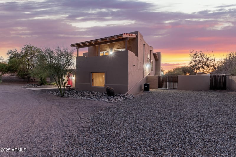 706 Signal Butte Rd, Mesa, AZ 85207
