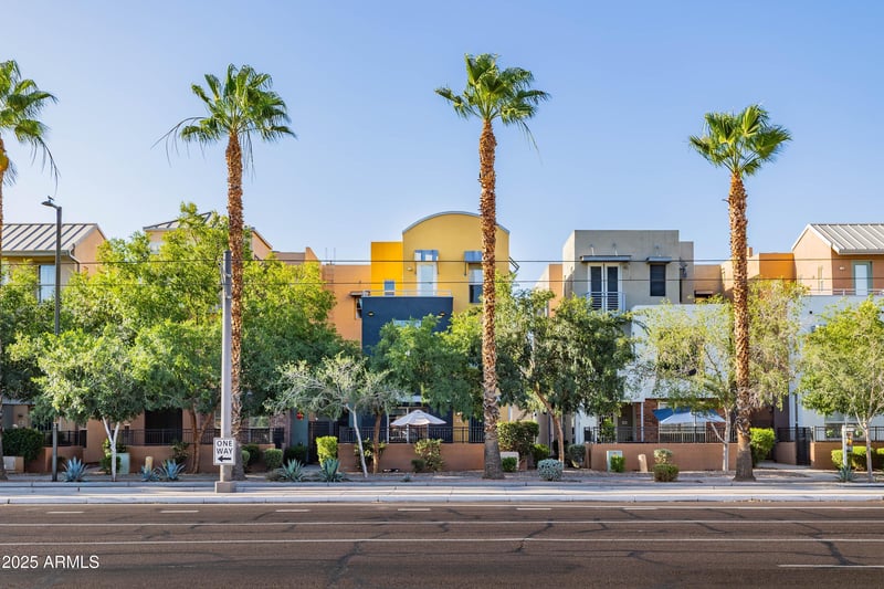 706 Washington St #124, Phoenix, AZ 85034