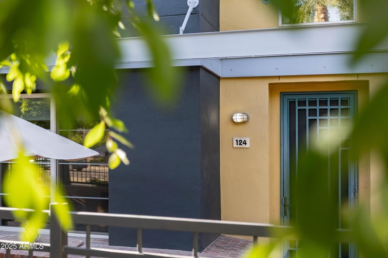 706 Washington St #124, Phoenix, AZ 85034