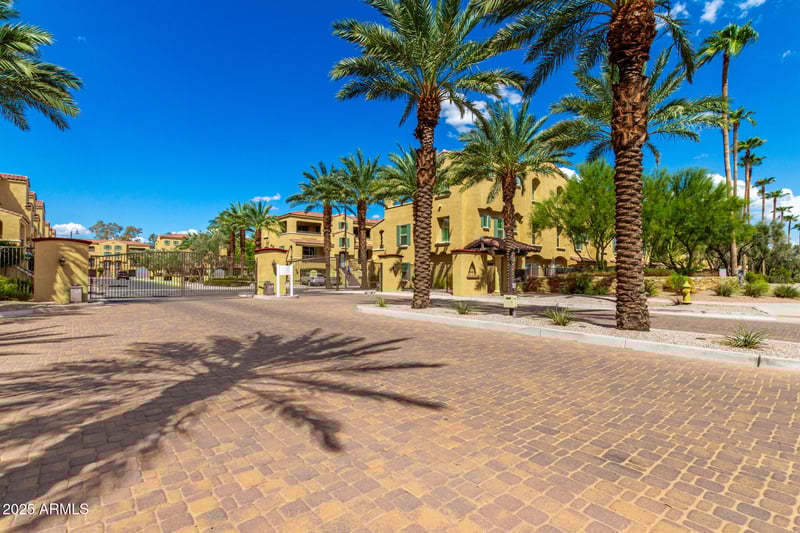 7061 Linda Ln, Chandler, AZ 85226