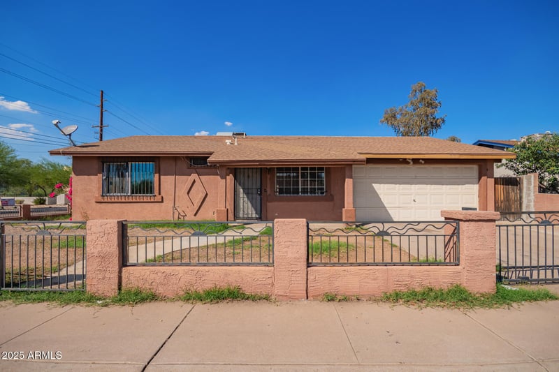 7062 W Garfield St, Phoenix, AZ 85043
