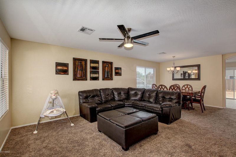 7063 W Palmaire Ave, Glendale, AZ 85303