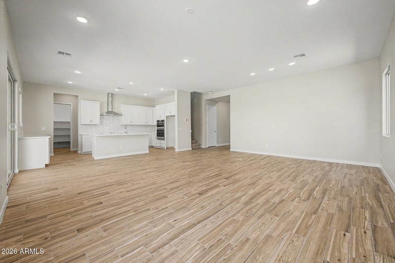 7064 Hayride Ln, San Tan Valley, AZ 85143
