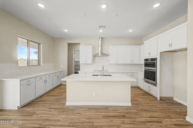 7064 Hayride Ln, San Tan Valley, AZ 85143