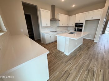 7064 Hayride Ln, San Tan Valley, AZ 85143