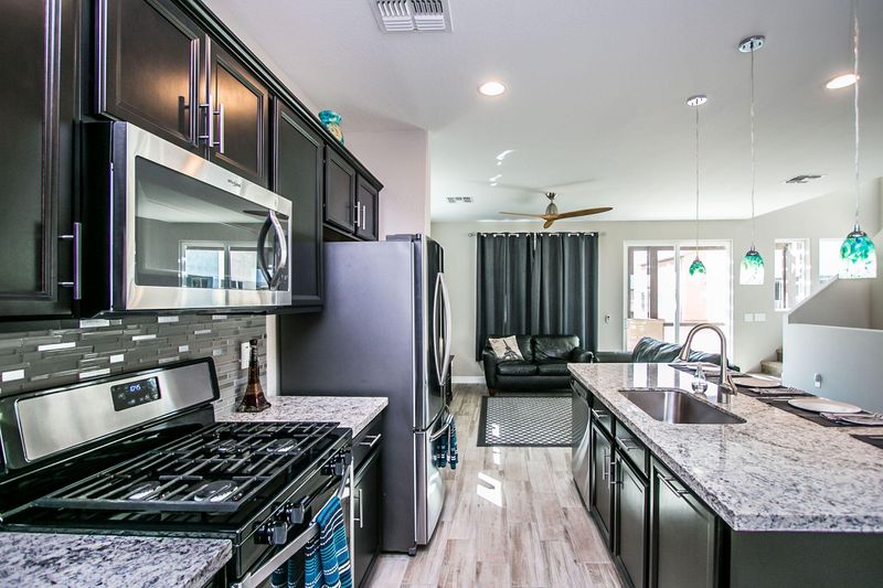 7064 W Stardust Dr, Chandler, AZ 85226