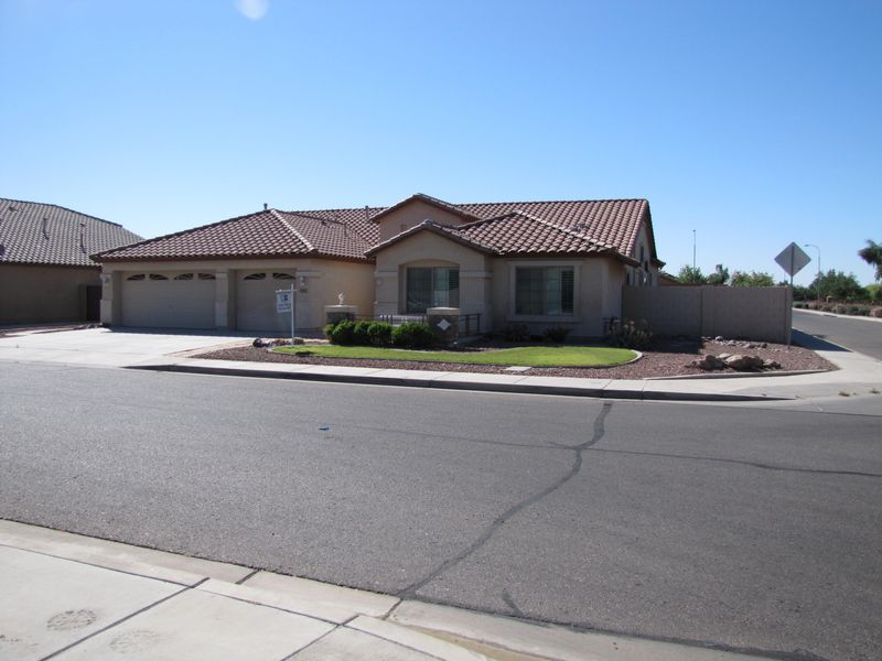 707 E Coconino Dr, Chandler, AZ 85249