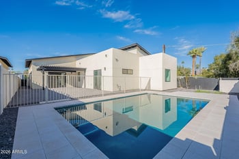 707 Ocotillo Rd, Phoenix, AZ 85014