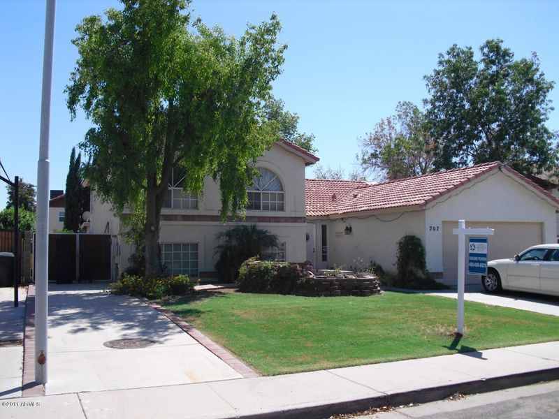 707 E Palomino Dr, Gilbert, AZ 85296