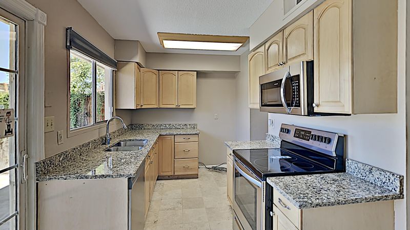 707 E Vaughn Dr, Tempe, AZ 85283