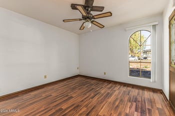 707 Redfield Rd, Gilbert, AZ 85234