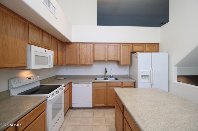 708 Beck Ave, Tempe, AZ 85281