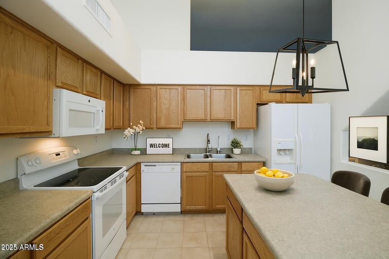 708 Beck Ave, Tempe, AZ 85281