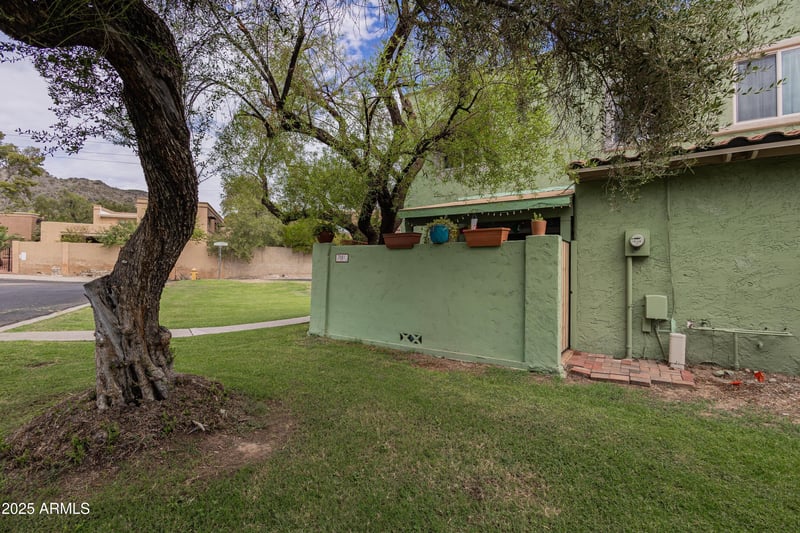 708 Cochise Dr #A, Phoenix, AZ 85020