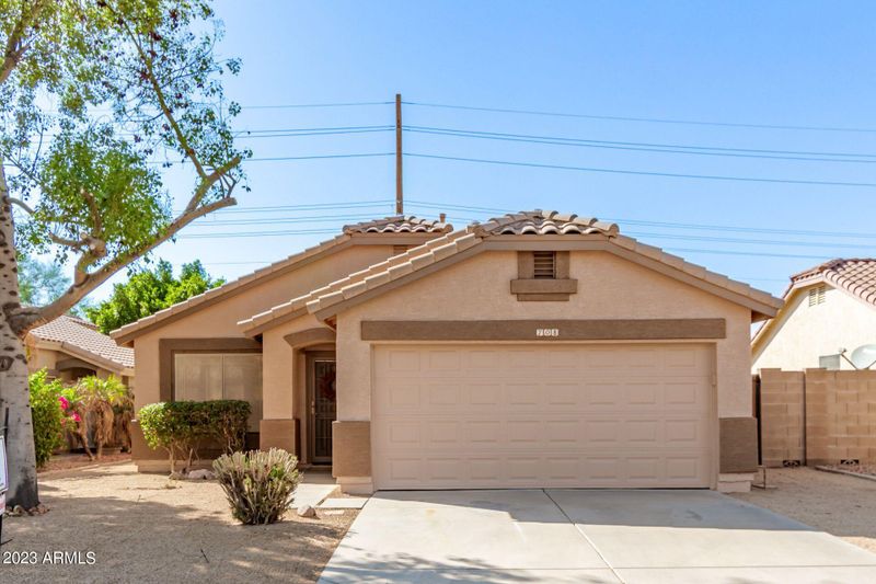 708 S 108th Pl, Mesa, AZ 85208