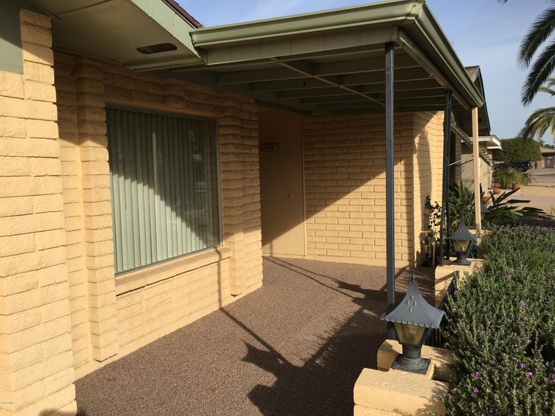 708 S Penrose Cir, Mesa, AZ 85206