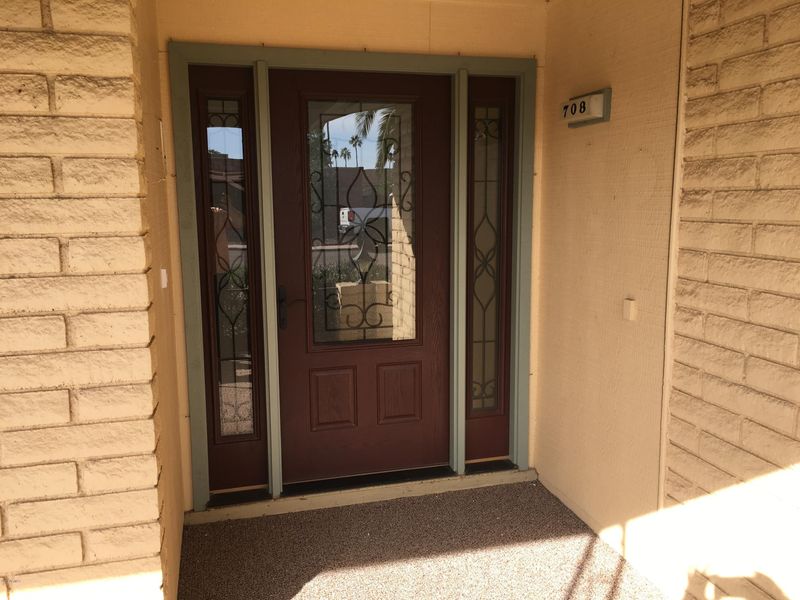 708 S Penrose Cir, Mesa, AZ 85206