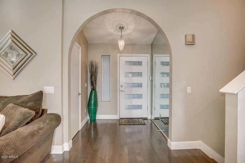 708 S Riata St, Gilbert, AZ 85296