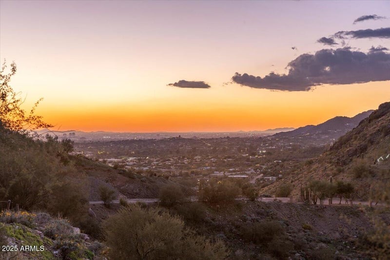 7080 Invergordon Rd #-, Paradise Valley, AZ 85253