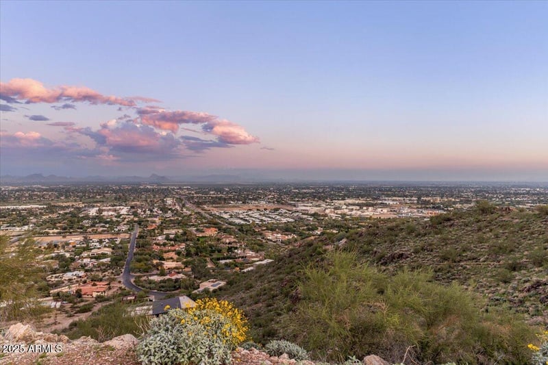 7080 Invergordon Rd #-, Paradise Valley, AZ 85253