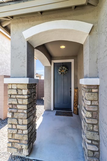 7081 Andrea Dr, Peoria, AZ 85383