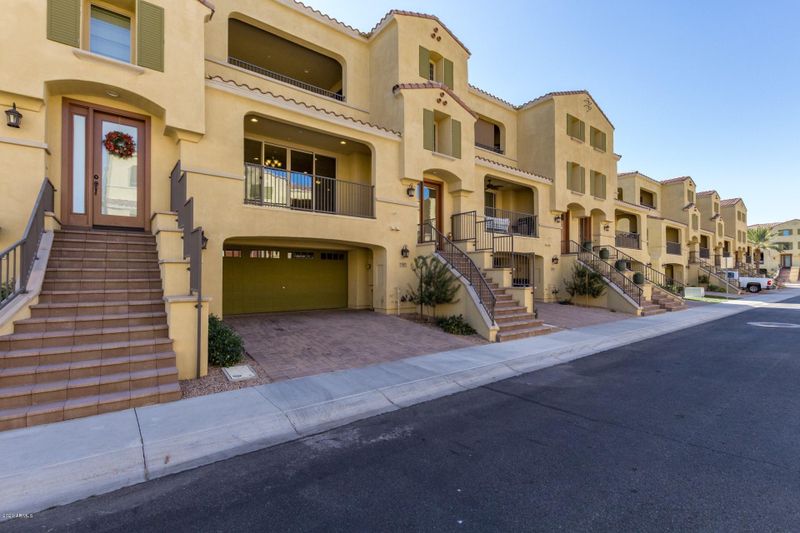 7085 W Ivanhoe St, Chandler, AZ 85226