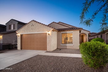 7086 Spur Dr, Peoria, AZ 85383