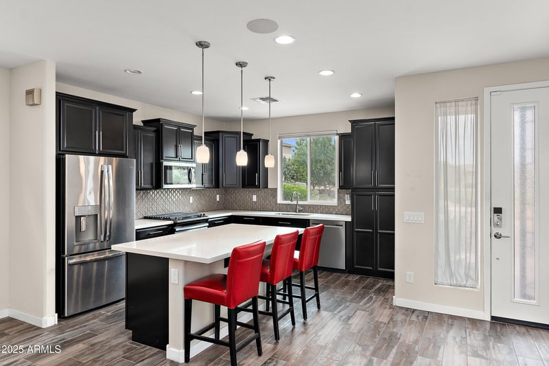 7087 Knox Rd, Chandler, AZ 85226