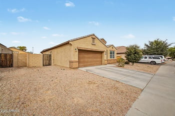 7087 Blue Hills Dr, Buckeye, AZ 85326