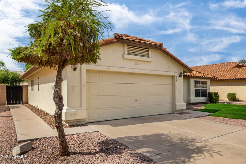 709 Catclaw St, Gilbert, AZ 85233